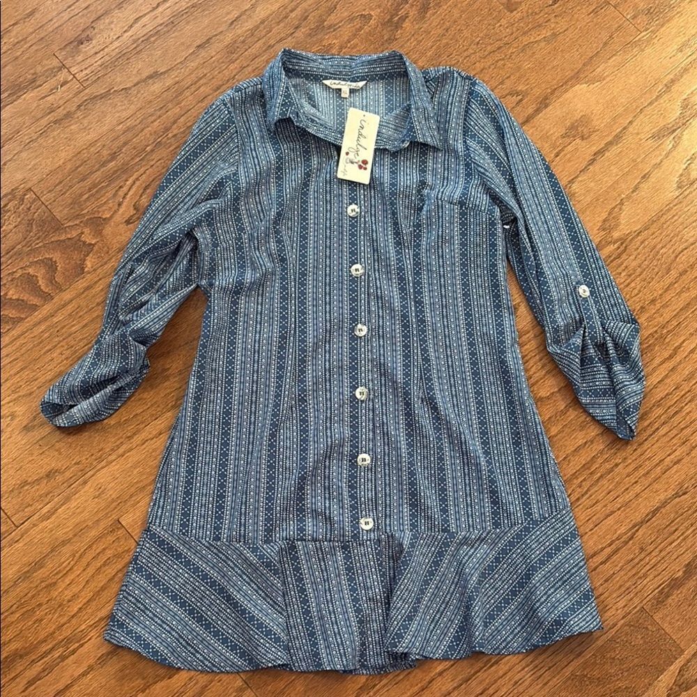 NWT INDULGE (in style) size extra large fits more like a large I believe, blue